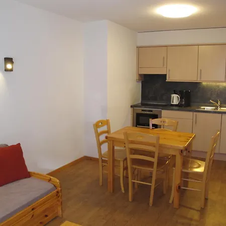 Combe Nend202 In&ski Out *