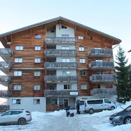 Apartment Combe Nend202 In&ski Out *