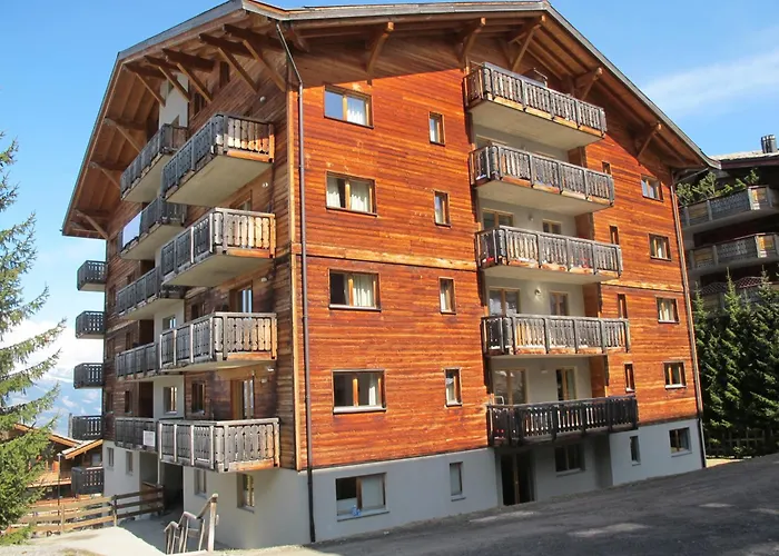 Combe Nend202 In And Out